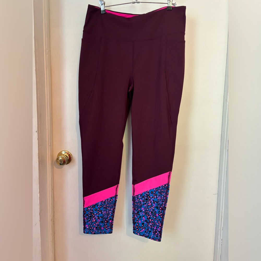 Lilly Pulitzer Luxletic Weekender Leggings in Cherry Ganache Growl & Prowl